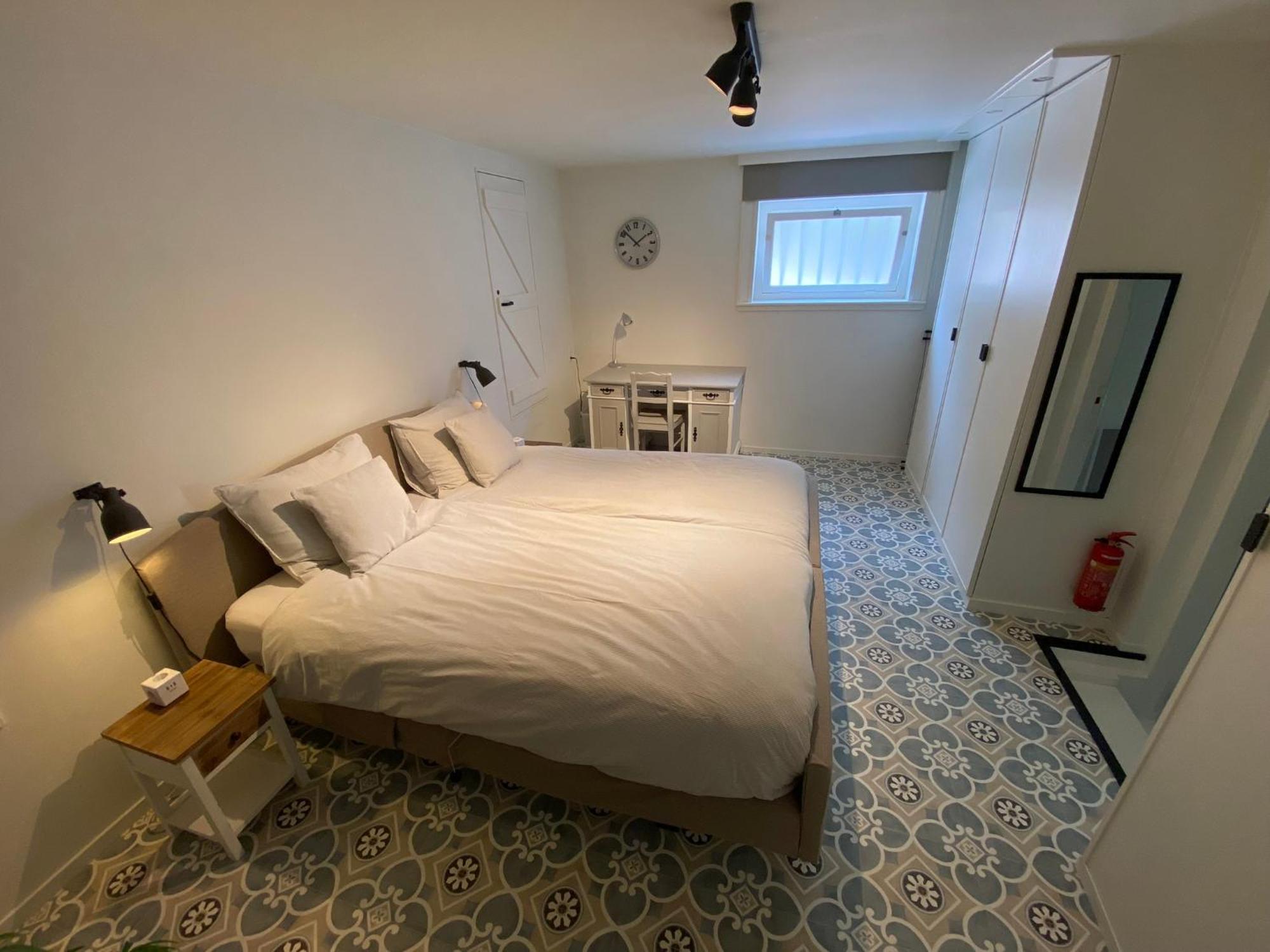 B&B Appartement Rebel And Moon In Het Centrum Van Alblasserdam المظهر الخارجي الصورة